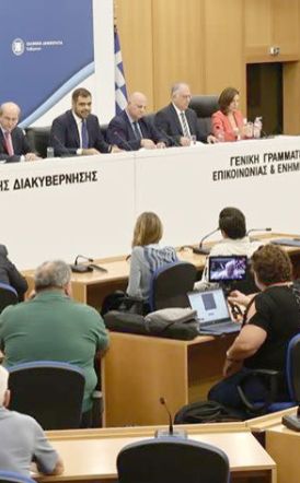 Τους άξονες των 4 μέτρων για τον πρωτογενή τομέα,  για μείωση του κόστους παραγωγής και τόνωση της εξωστρέφειας, εξειδίκευσε χθες ο υπουργός Αγροτικής Ανάπτυξης