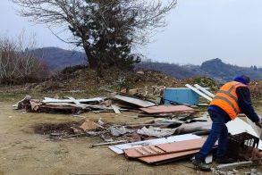 Δήμος Νάουσας: Συνεχείς έλεγχοι για ανεξέλεγκτη εναπόθεση ογκωδών απορριμμάτων