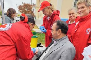 Ενημέρωσαν τον κόσμο και έκαναν μετρήσεις σακχάρου