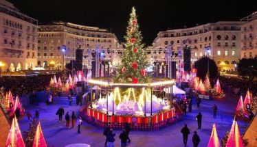 Χαλάνε τα σχέδια  για το άναμμα του δέντρου στη Θεσσαλονίκη;