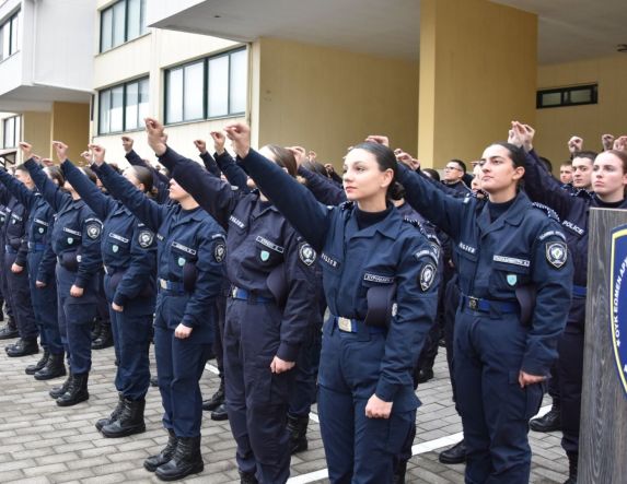 Ορκίστηκαν 266 νέοι Δόκιμοι Αστυφύλακες στη Νάουσα,  παρουσία Χρυσοχοΐδη (ΦΩΤΟΣ)