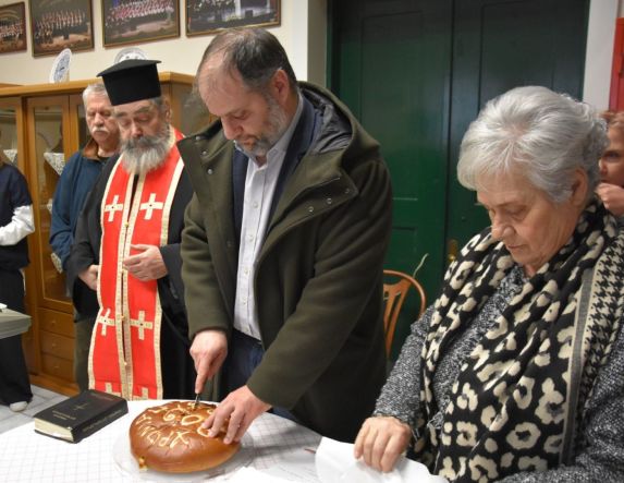 Οι κοπές βασιλοπιτών της Χορωδίας του ΚΑΠΗ και του ΚΔΑΠ ΜΕΑ Δήμου Νάουσας