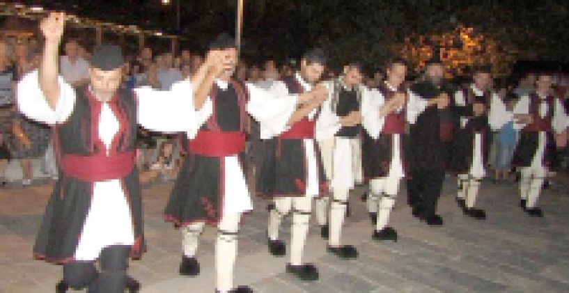 Στο 1ο Φεστιβάλ Παραδοσιακών Χορών Δήμου Βέροιας   συμμετείχε ο Σύλλογος Βλάχων