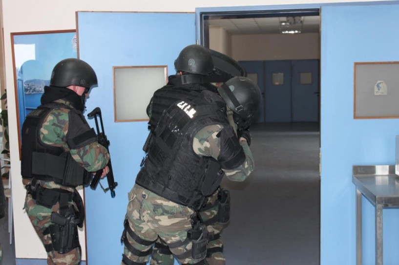 Συνεκπαίδευση στελεχών της Ειδικής Κατασταλτικής Αντιτρομοκρατικής Μονάδας στη Σχολή Αστυνομίας στο Πανόραμα