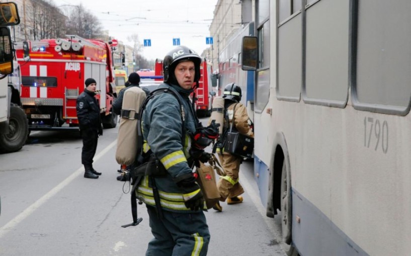 Αγία Πετρούπολη: Εκλεισε σταθμός του μετρό έπειτα από απειλή για βόμβα. Στους 14 οι νεκροί της χθεσινής επίθεσης
