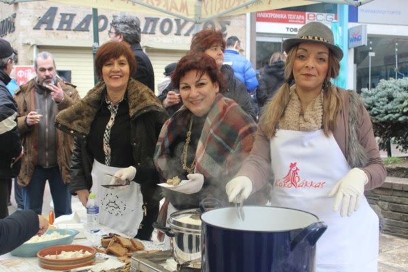 Κερνάνε Νάουσα την Κυριακή και συνεχίζουν οι Φίλοι Καρναβαλιού