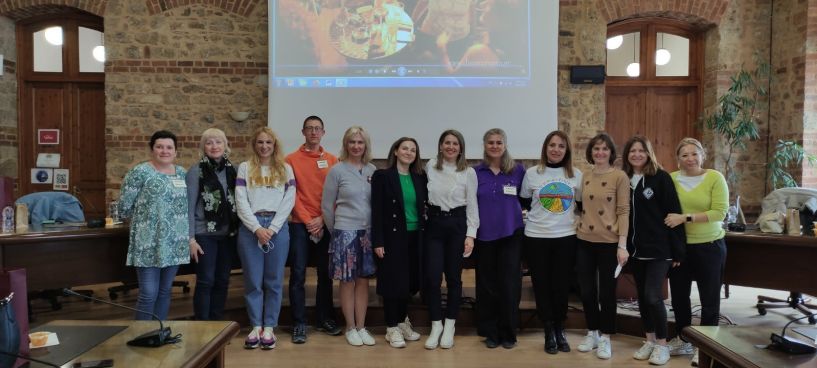 Επίσκεψη μαθητών από Γερμανία, Ιταλία και Λετονία στο Δημαρχείο Βέροιας - Στα πλαίσια Προγράμματος Erasmus που συμμετέχει το 3ο Γυμνάσιο Βέροιας