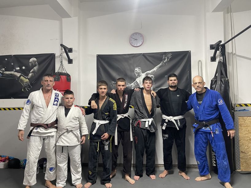 RENZO GRACIE GREECE VERIA TEAM Σύλλογος Φίλων Αυτοάμυνας: Με επιτυχία διεξάχθηκε το ετήσιο σεμινάριο της ομάδας (ΦΩΤΟΣ)