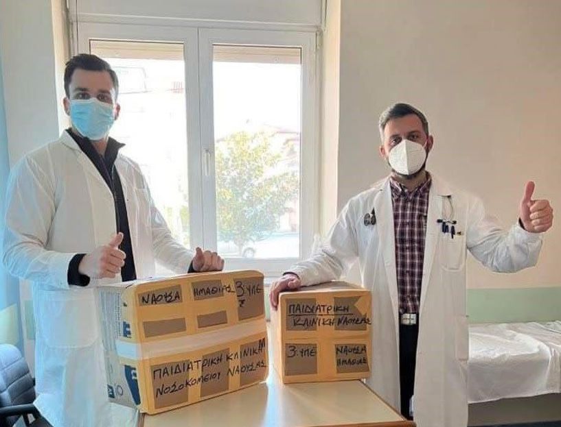 Η Παιδιατρική κλινική Νάουσας έστειλε προϊόντα για νεογνά και βρέφη στην σεισμόπληκτη Τουρκία