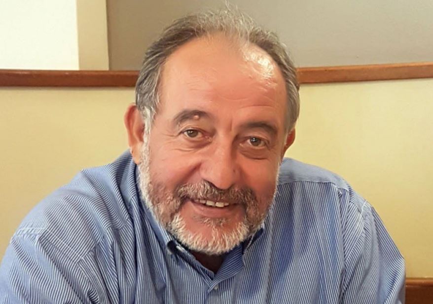 kinal-o-dimitris-mantzos-ekprosopos-typoy-ola-ta-nea-prosopa-sto-komma12