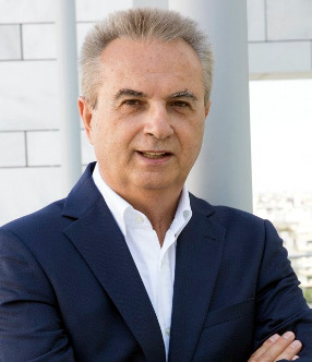 Γιάννης Μαγκριώτης(Αρθρογράφος)